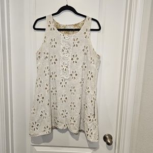 Glam vintage soul white eyelet daisy cut-out